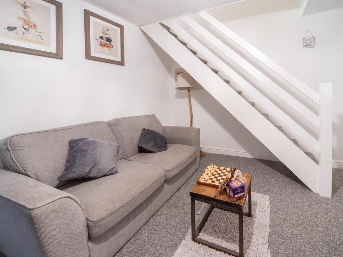 Castle View - Flat In Mumbles - Free Parking Apartment Oystermouth ภายนอก รูปภาพ