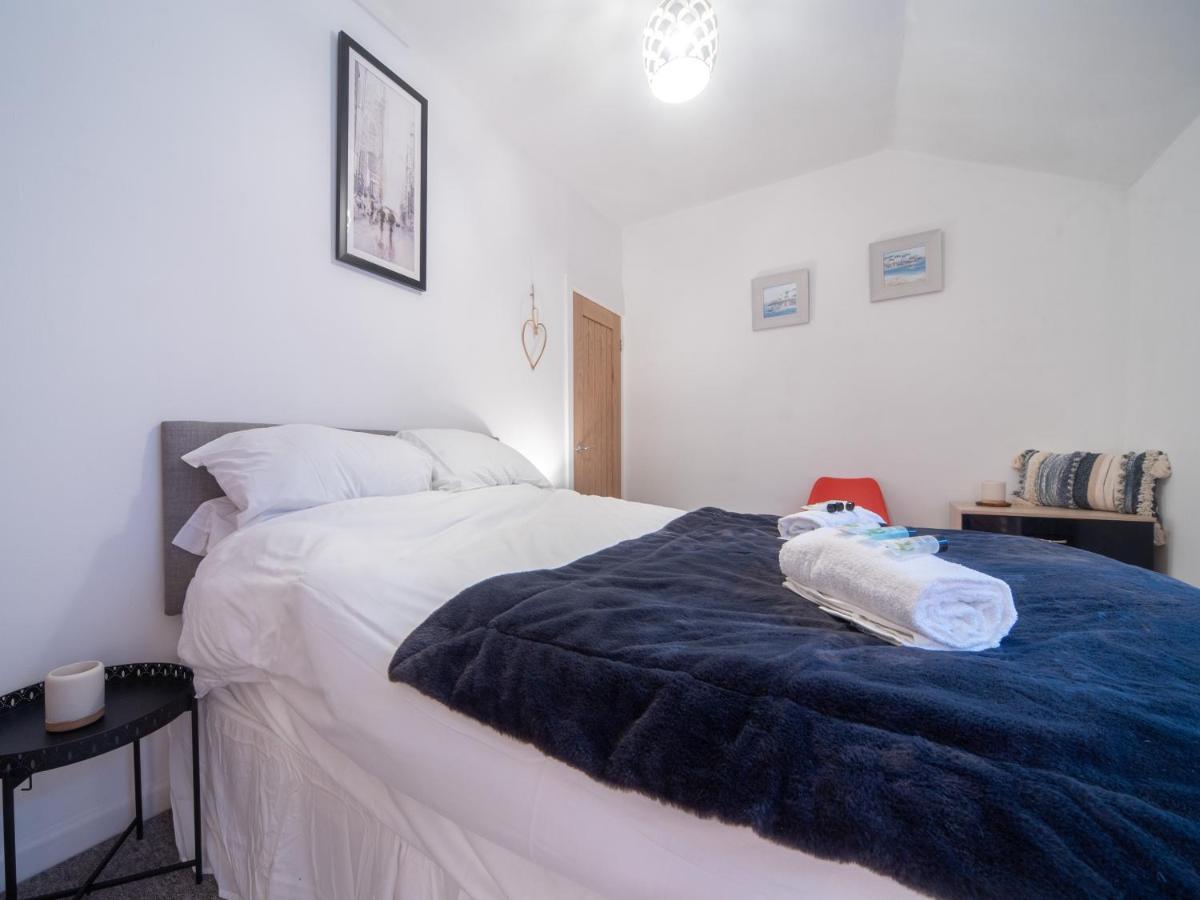 Castle View - Flat In Mumbles - Free Parking Apartment Oystermouth ภายนอก รูปภาพ
